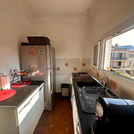 2p Calme, Parking, Proche Centre